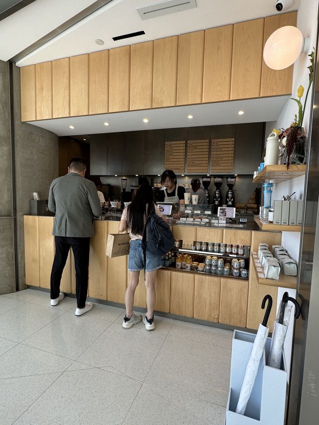 IFC Blue bottle 嘆好味雪糕窩夫🧇