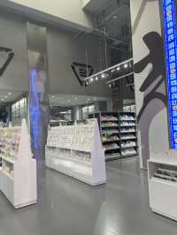 深圳人氣文創雜貨店‼️KKV😍卓越中心太空主題分店😆文創盲盒零食一應俱全