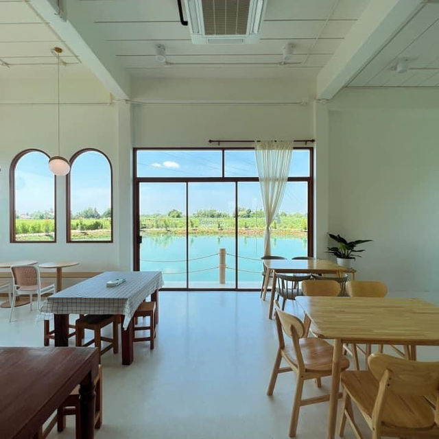 Takanta Cafe' & Restaurant - ตระการตา