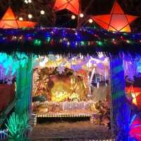 Christmas symbols Capital of Philippines 