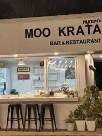ร้านหมูกระทะ สไตล์แค้มปิ้ง 