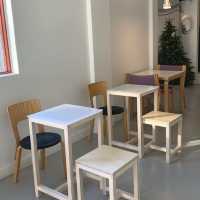 moohwa cafe：舒適明亮，適合放鬆閱讀和聚會
