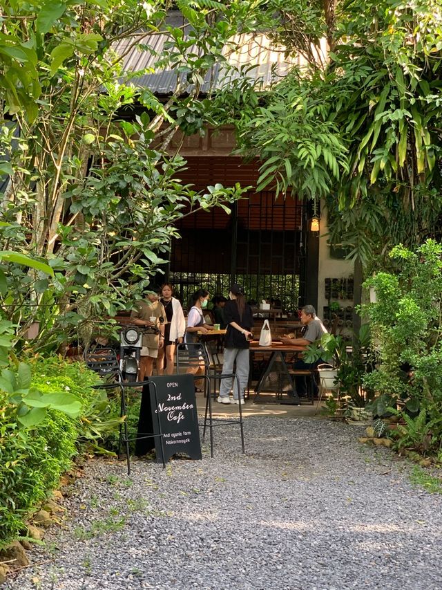 2nd November Cafe | คาเฟ่ลับเขาหล่น นครนายก