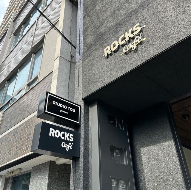 ROCKS CAFE：時尚環境，絕對值得推薦