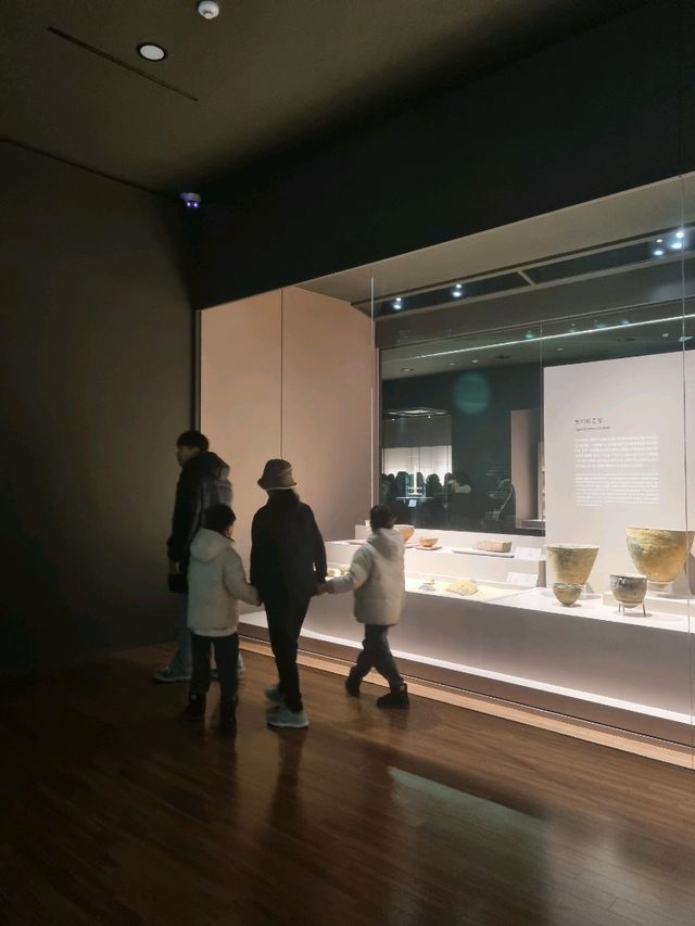 재개관한 김해국립박물관