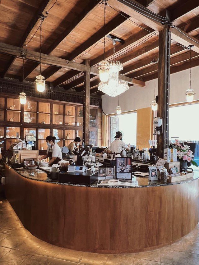 🏠 หลานเอก คอฟฟี่เฮาส์ - Laan Ek Coffeehouse