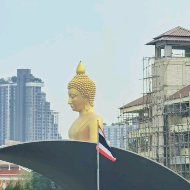 The Biggest Buddha Statue in Bangkok