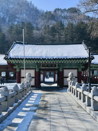 感受優雅與韓國之美的江原道麟蹄郡千年古剎🪷 百潭寺