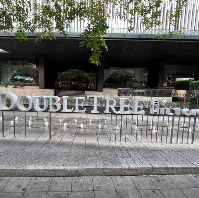 Cosy rooms at DoubleTree Sukhumvit Bangkok