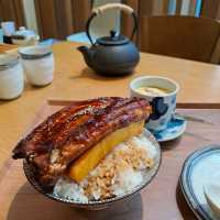 月亮下休閒美食