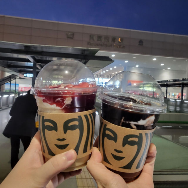 오사카 간사이공항 스타벅스 한정메뉴
