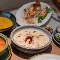 NAVA Restaurant เมนูไทยแท้สูตรโบราณ ชิลริมแม่น้ำ