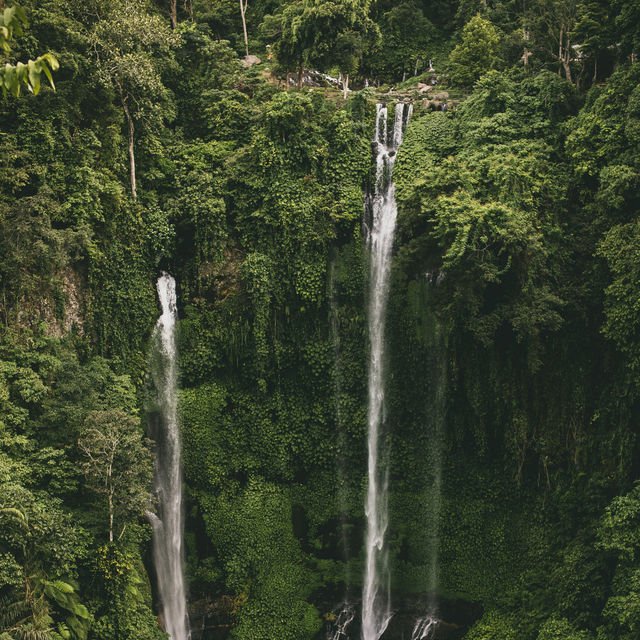 Bali: The Island of Gods and Enchanting Experiences