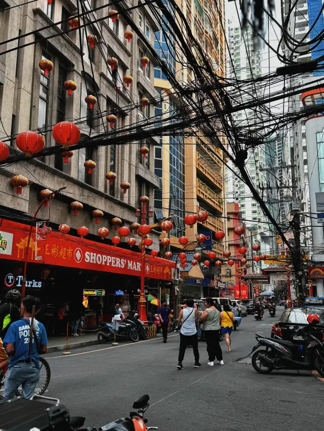 One of the oldest Chinatown in the world !