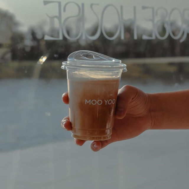 Moo yoo Rose House