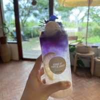 The life garden cafe จ.เพชรบุรี