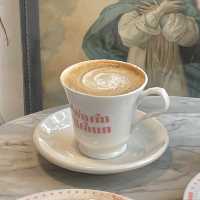 通るたびに気になってたソンスにあるカフェwarmbraun.bakerycafe ☕️🤍