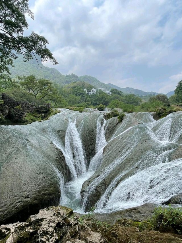 `黃果樹瀑佈景區，亞洲第一瀑布之稱