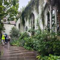 An urban oasis where nature meets history – discover London’s secret garden at St. Dunstan-in-the-Ea