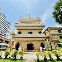 keen to see Burmese Buddhist temple in Penang