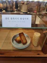 💛공간이 너무예뻐서 재방문하고싶은 홍천카페, "러스틱라이프"💛