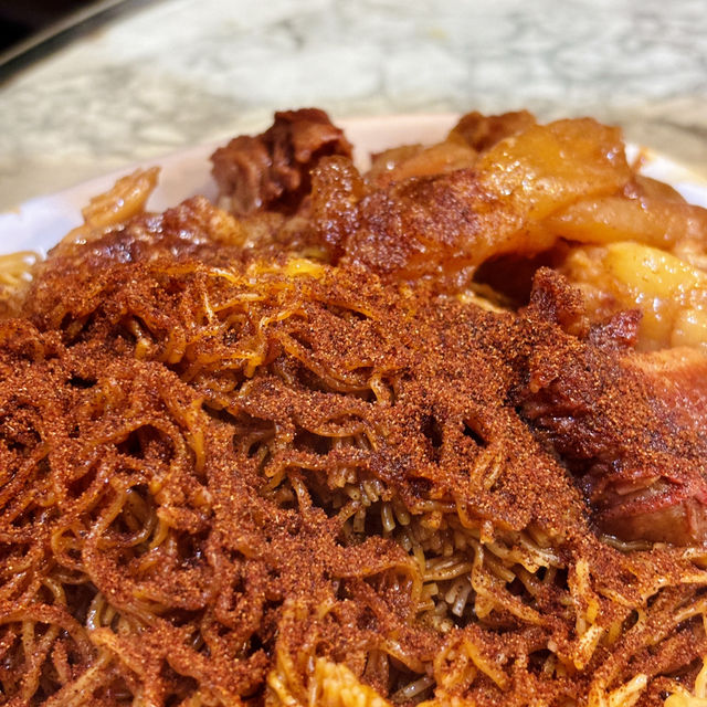 **Must-Visit Pocket List: Lau Shum Kee Noodle**