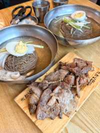 【韓国・弘大】おひとり様でも入りやすいカルビ付き冷麺のお店