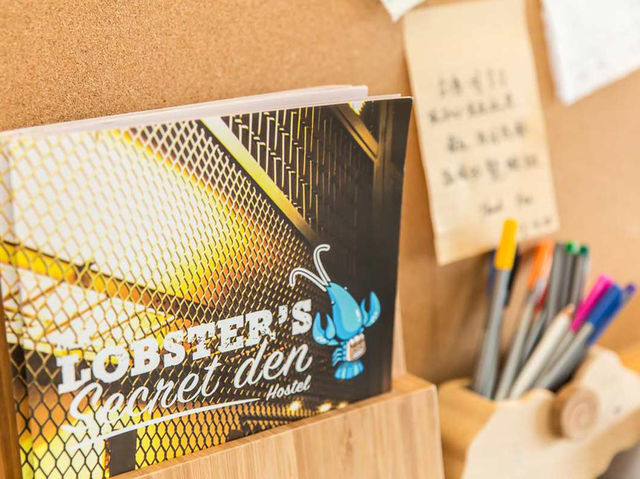 Mr. Lobster's Secret Den design hostel
