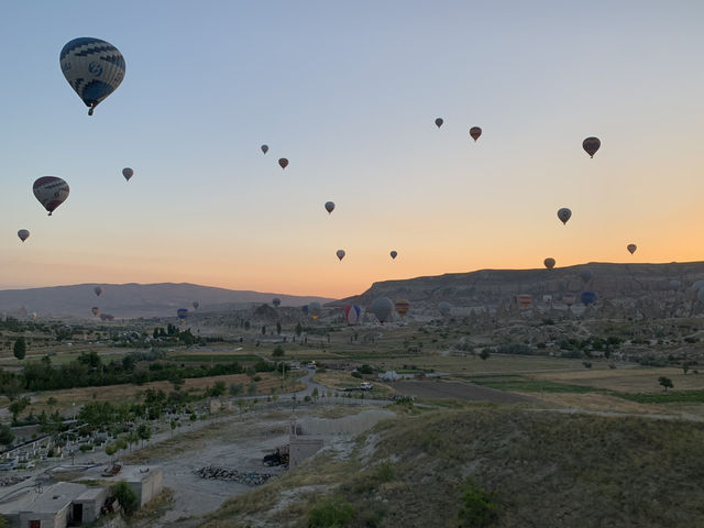 Essential Travel Checklist: A Safe and Unforgettable Hot Air Balloon Experience in Cappadocia