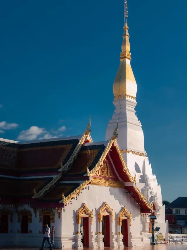 วัดพระธาตุเชิงชุมวรวิหาร