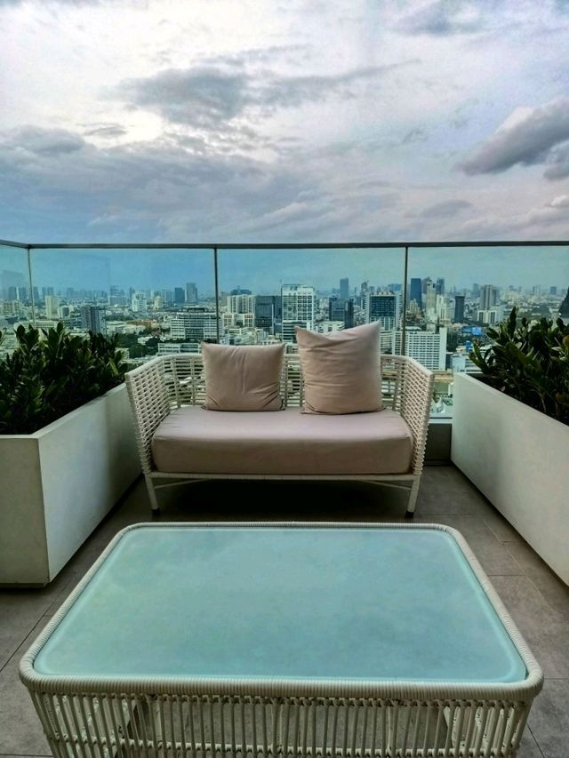 Eastin Grand Hotel Phayathai