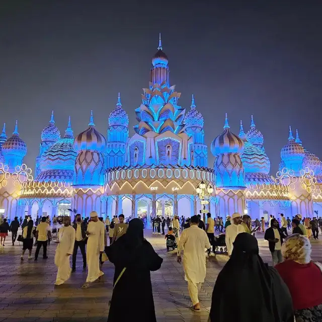 1日で世界一周 グローバルビレッジ