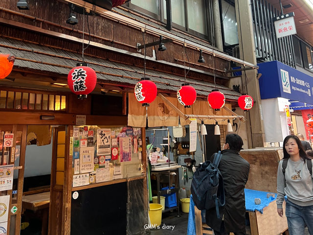 ตะลุยกินที่ตลาด kuromon ที่โอซาก้า 🍽️✨