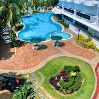 Flamingo Hotel By The Beach, balcony with gorgeous seaview!