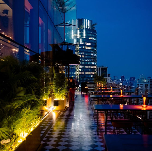 Rooftop Bar สวย กรุงเทพ