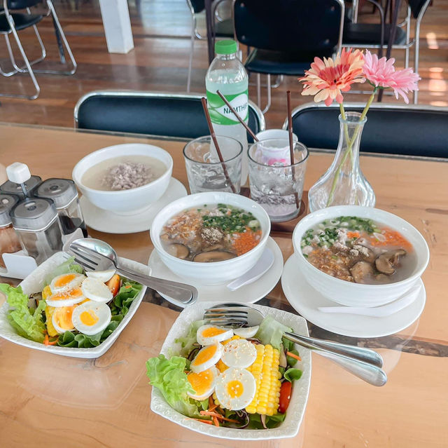 30 ไดร์ฟวิ่งเรนจ์ คาเฟ่&รีสอร์ท