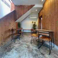 The Birder's Lodge - คาเฟ่เขาใหญ่