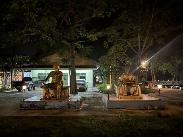 พระพุทธรูปเรืองแสง หนึ่งเดียวของเมืองไทย!