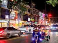 Holiday Inn Express Bangkok Siam ที่พักติด BTS 