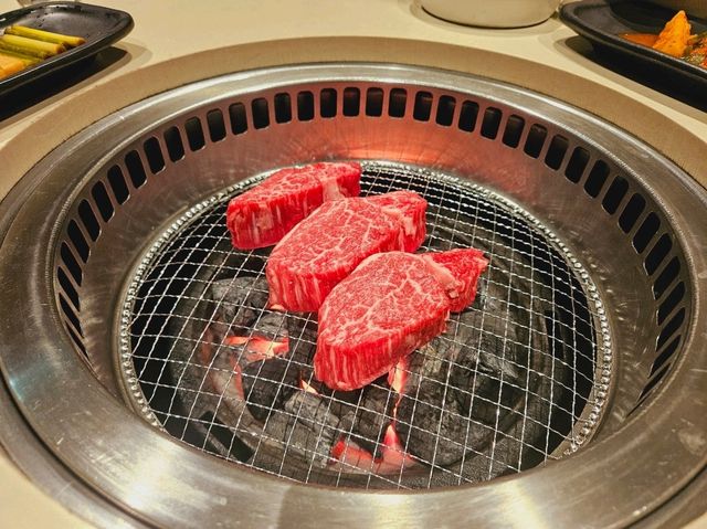 A nice shop with the finest beef you can find, Jeongyukjeom