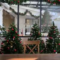 คาเฟ่ตีมคริสต์มาส : Unbirthday cafe