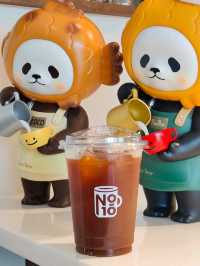 Numberten specialty coffee คาเฟ่คริสต์มาส