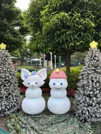 【 帶你進入夢幻的聖誕迪士尼 】 