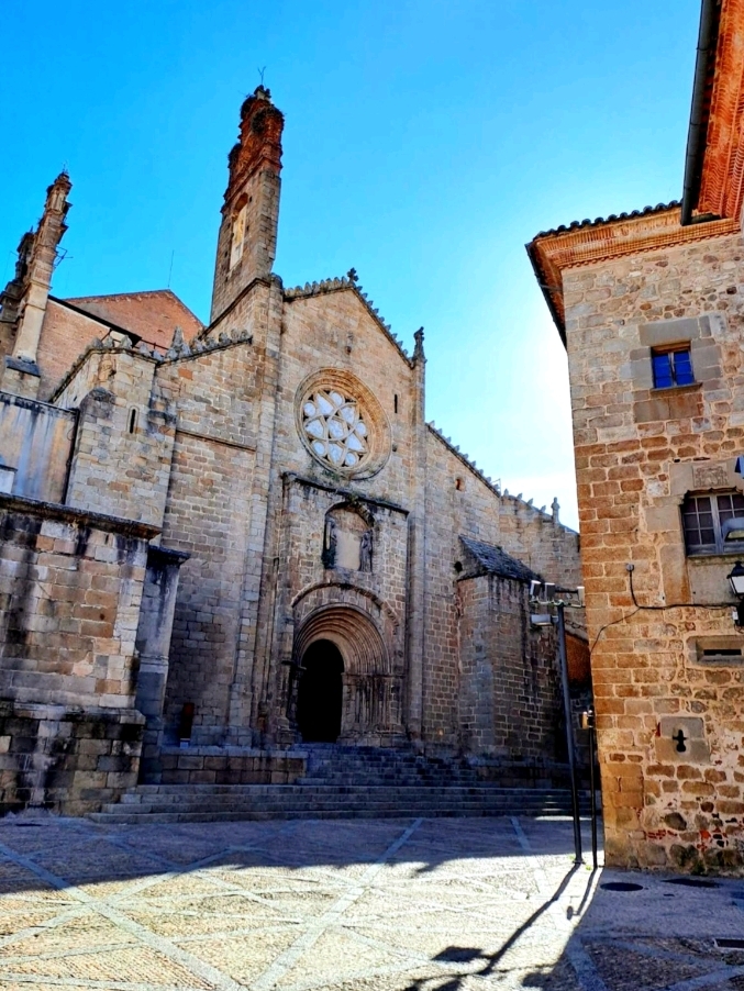 A beautiful architectural work composed of two buildings with different styles