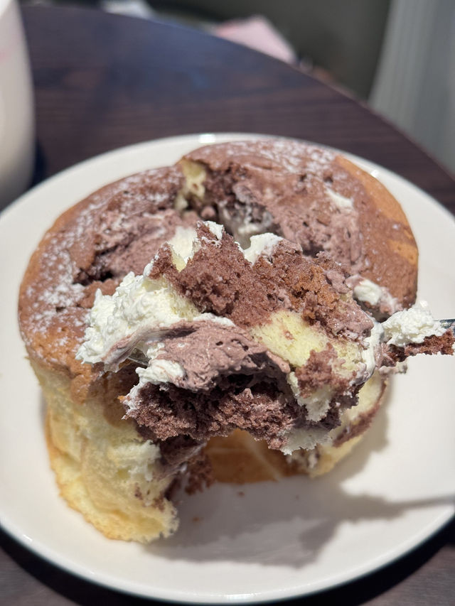 초코품은 부생카를 맛볼 수 있는,스타벅스 광주 염주점