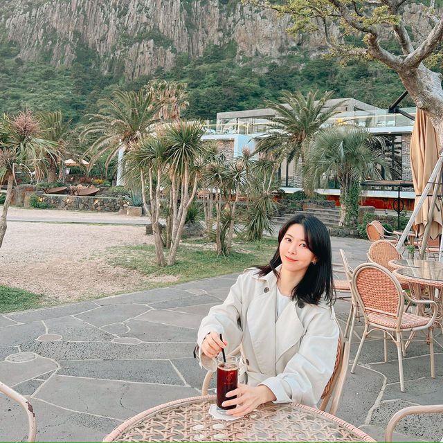 제주도 산방산 카페 원앤온리 이국적인 뷰 끝판왕❤️
