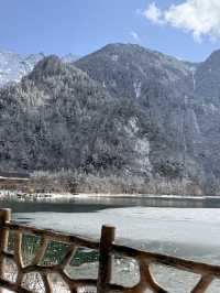 ปี้เผิงโกว (Bipenggou, 筆架山沟)