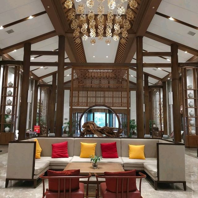 婺源星江河畔的美景酒店：瑞怡寶婺度假酒店
