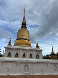 วัดพระบรมธาตุสวี ชุมพร
