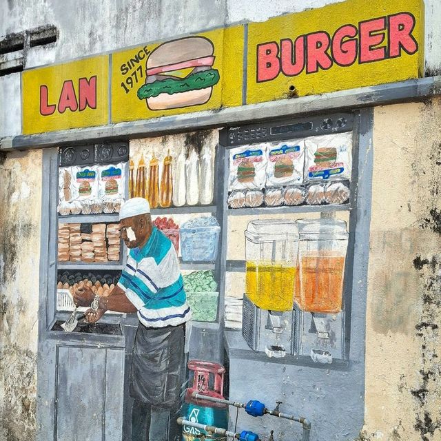 INSTA WORTHY MURALS AT KUANTAN ART STREET